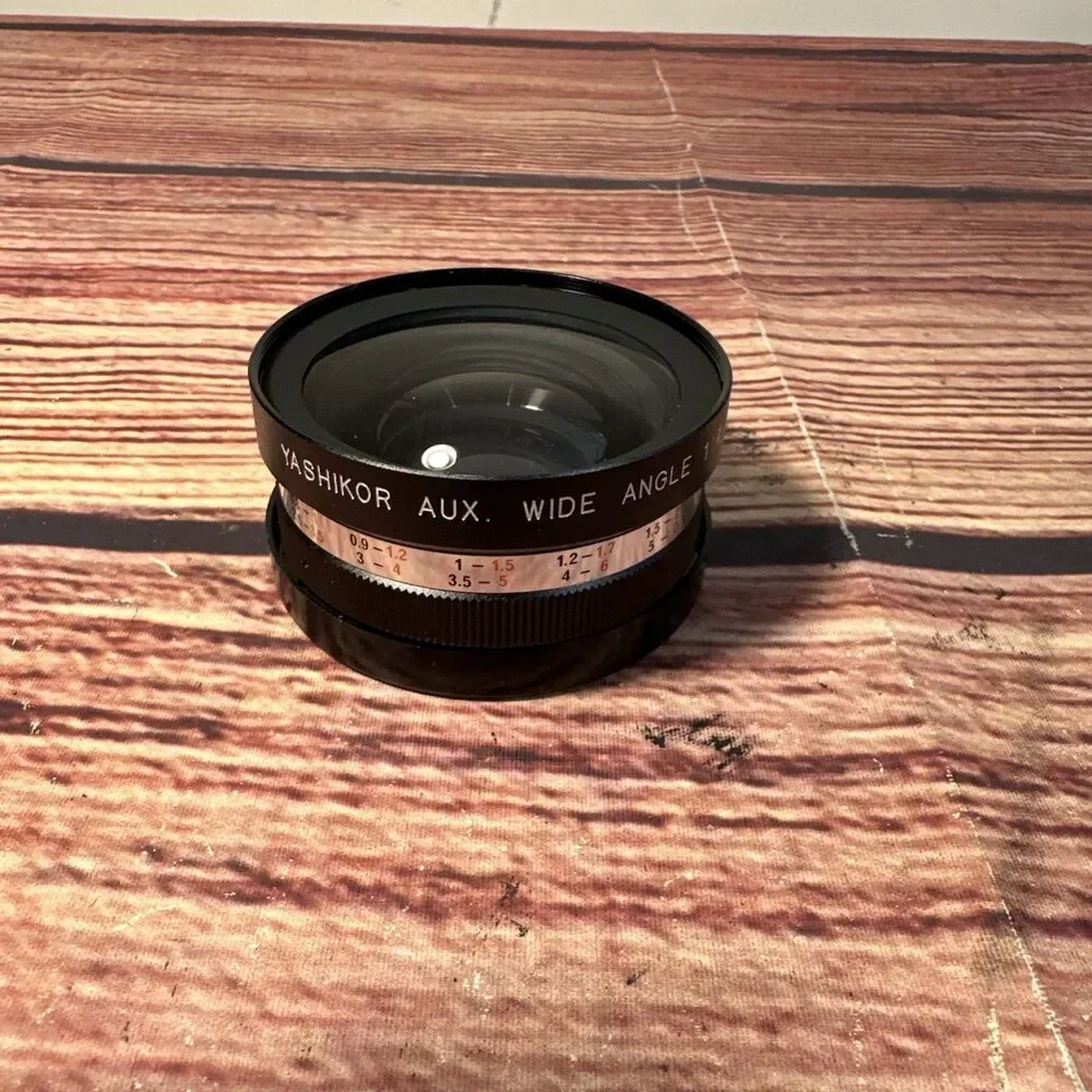 Yashikor Aux Telephoto 1:4 & Aux. Wide Angle 1:4 Lens And Tell-wide Finder Japan
